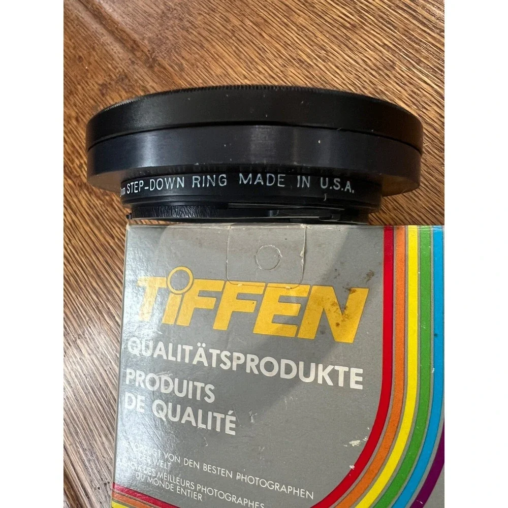 Tiffen but piece